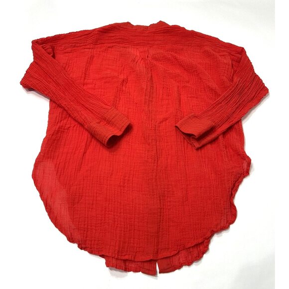 MONDAY Swimwear Barcelona Tunic in Chili Pepper Crinkle Linen - Picture 4 of 4